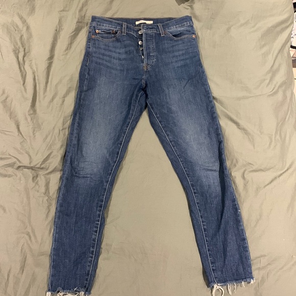 Levi’s - Wedgie Skinny - Picture 1 of 4